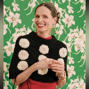 Frances Valentine Black & Oyster Flower Embroidered Wool Shrug - size L